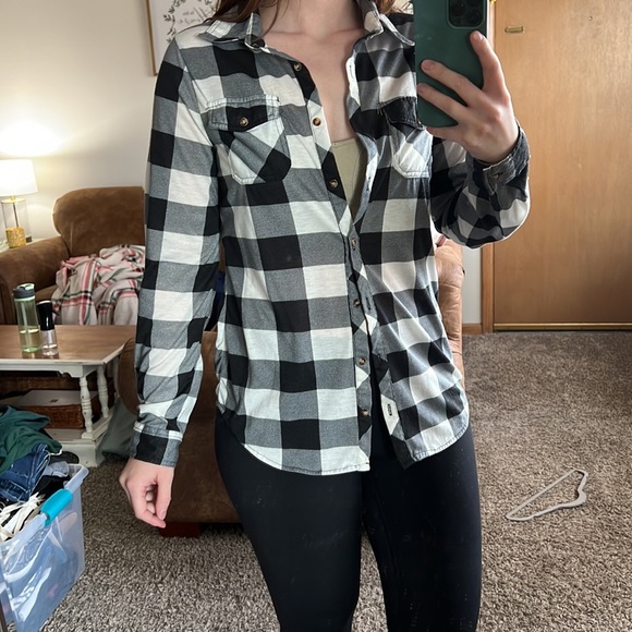Flannel - Picture 2 of 4